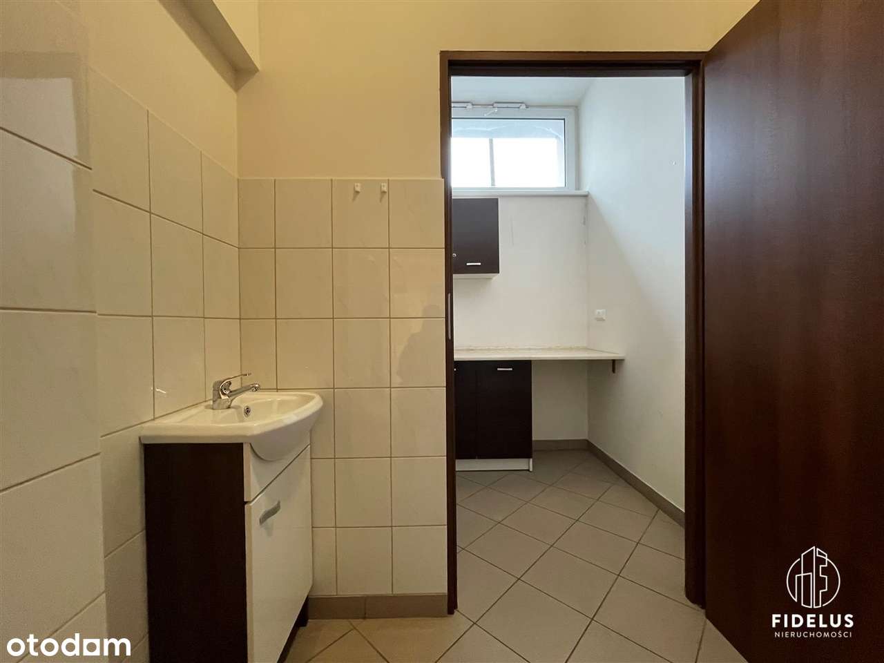 Lokal na sprzedaż/ 143m2/al. Niepodległości 87-3