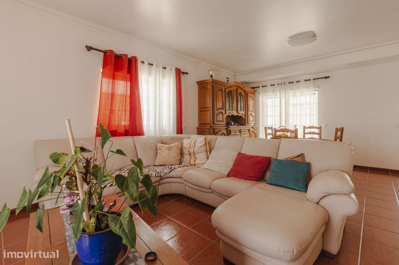 Moradia Isolada T4 / Casal de Matos / Leiria - Grande imagem: 5/51