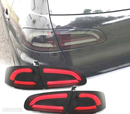 FAROLINS TRASEIROS LED BAR PARA SEAT IBIZA 6L 02-08 VERMELHO ESCURECIDOS - 5