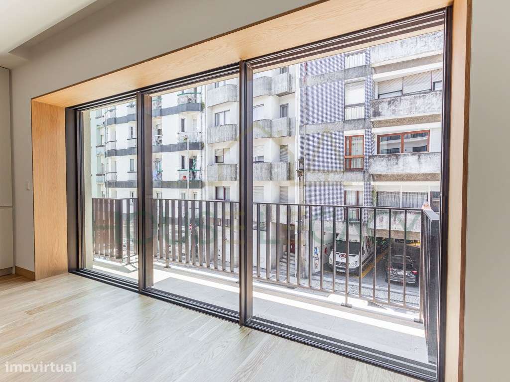 Apartamento T2 na Baixa - Rua de Camões-6