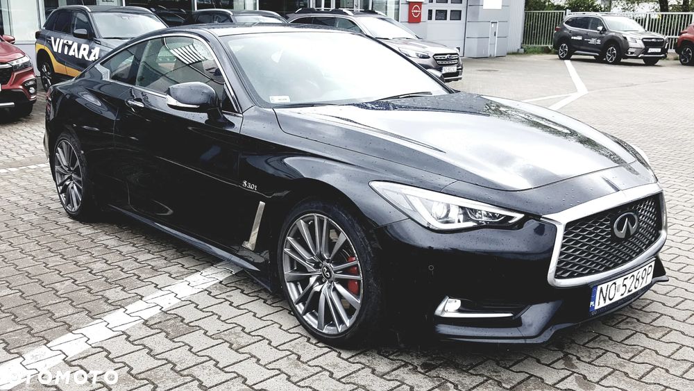 Infiniti Q60