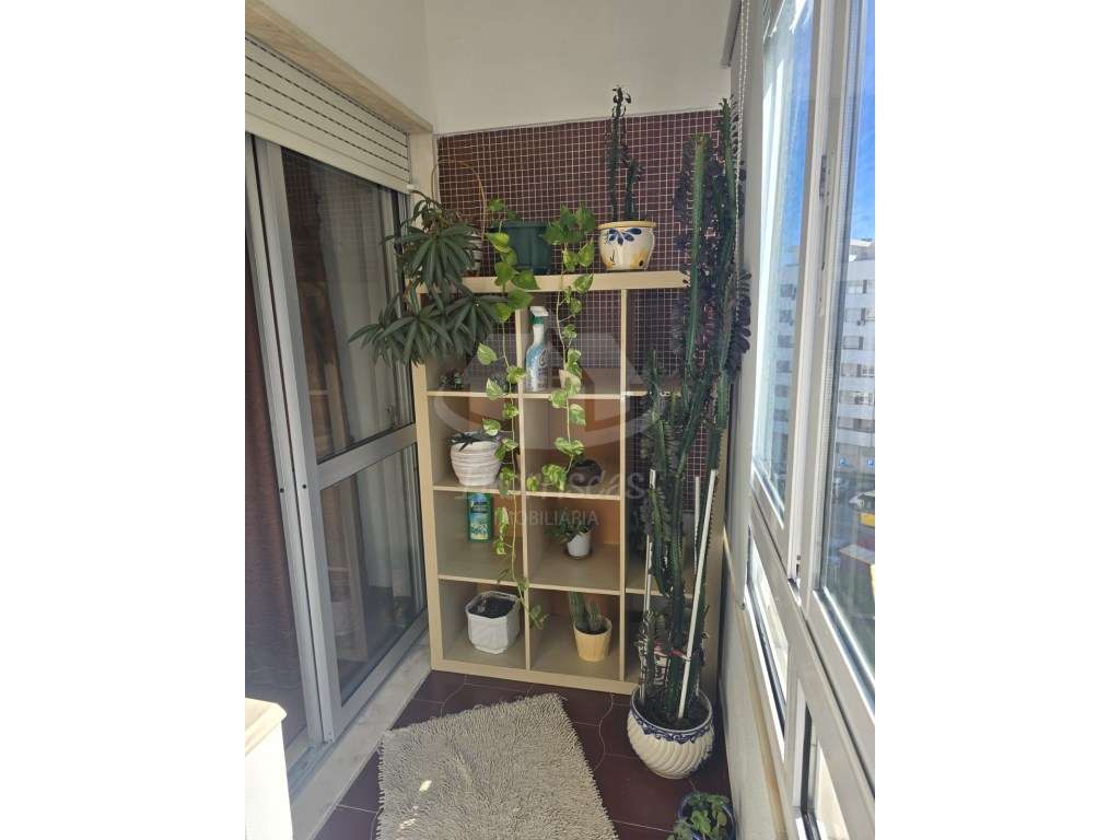 Apartamento T3 na Póvoa de Santa Iria-22