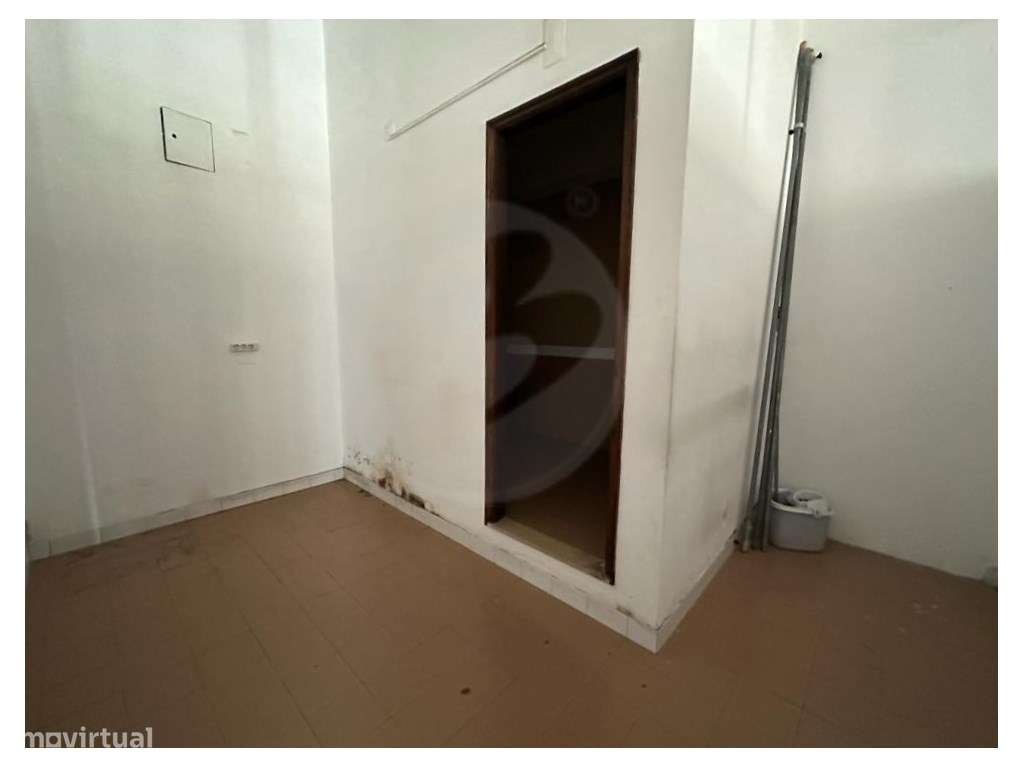 Loja com 126 m2 em Póvoa de Varzim - Grande imagem: 5/25