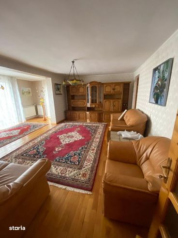 Apartament cu 4 camere decomandate, Marasesti