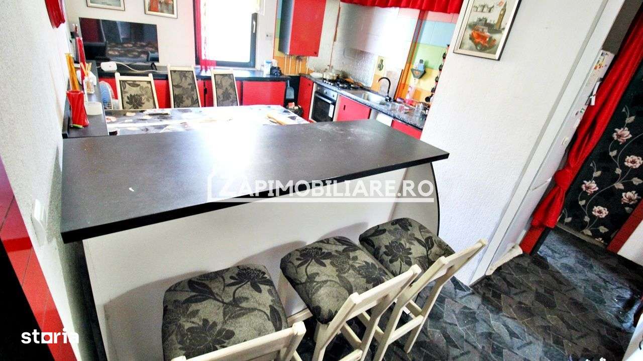 Apartament 2 camere,trasformat in 3 cam.54mp,cartier Tudor - Imagine principală: 1/8