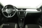 Skoda Rapid 1.0 TSI Ambition DSG - 8