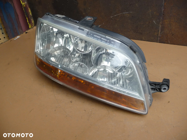 FIAT MULTIPLA LIFT  LAMPA REFLEKTOR PRAWY PRZÓD PRZEDNIA PRAWA - 15