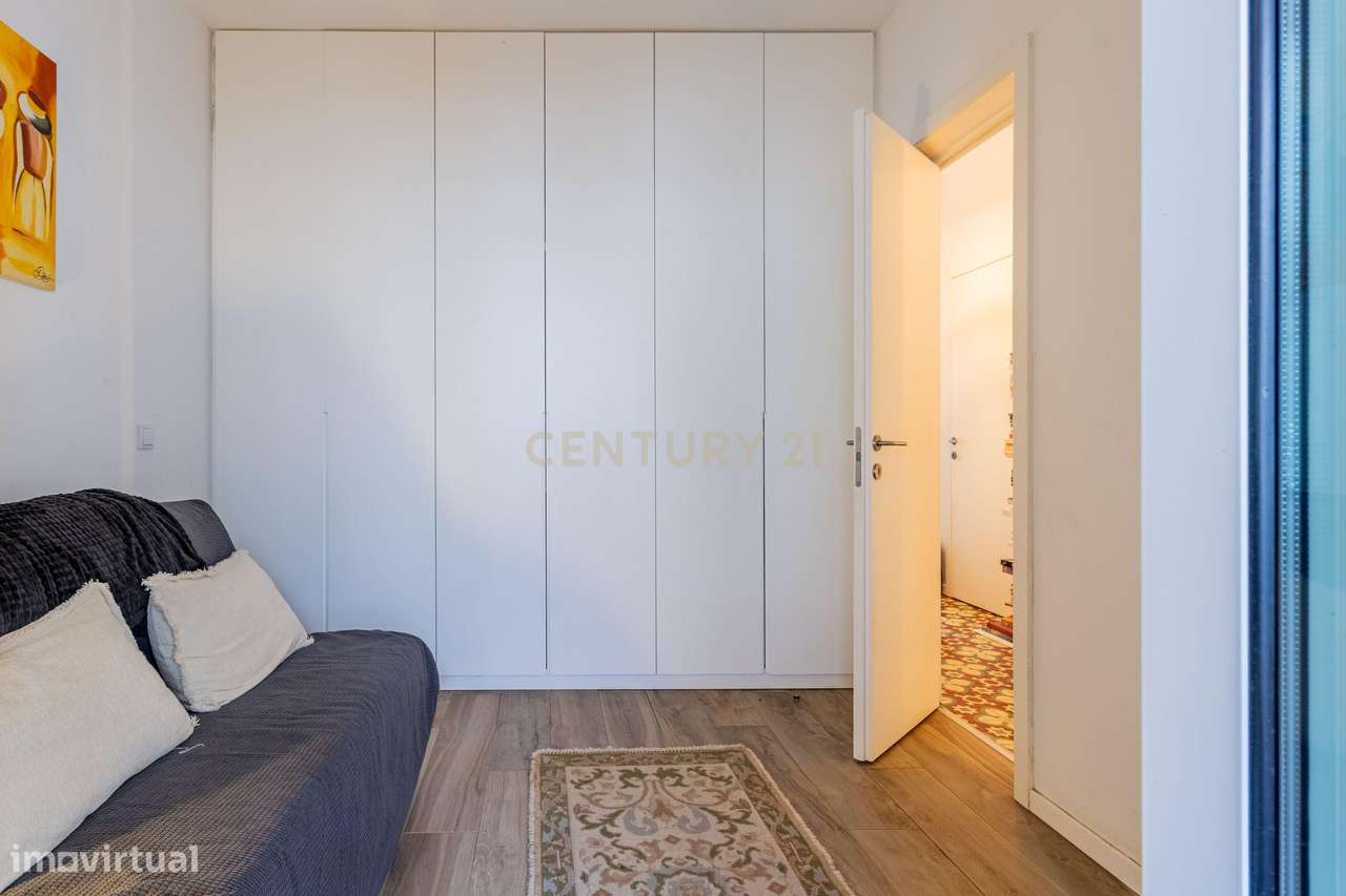 T2 remodelado com excelentes acabamentos em Alcochete-14