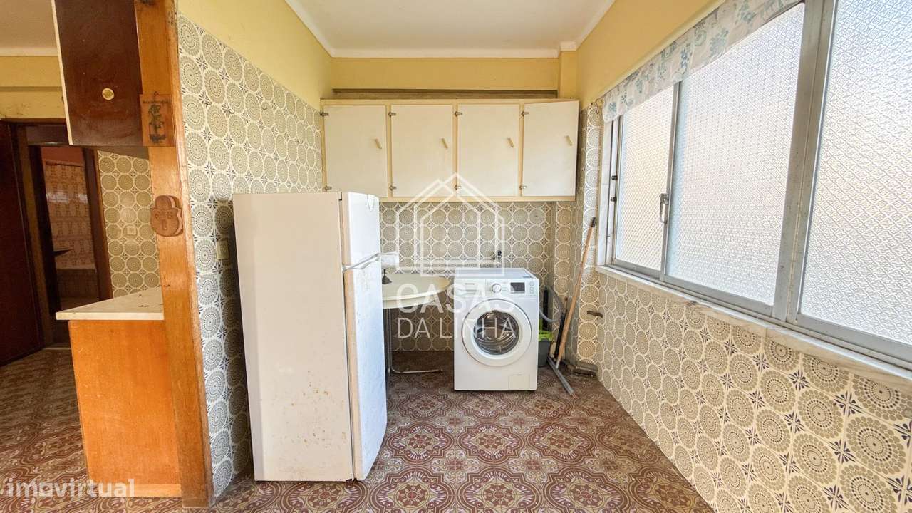 Moradia Independente T5 em Vila Fria - Porto Salvo-20