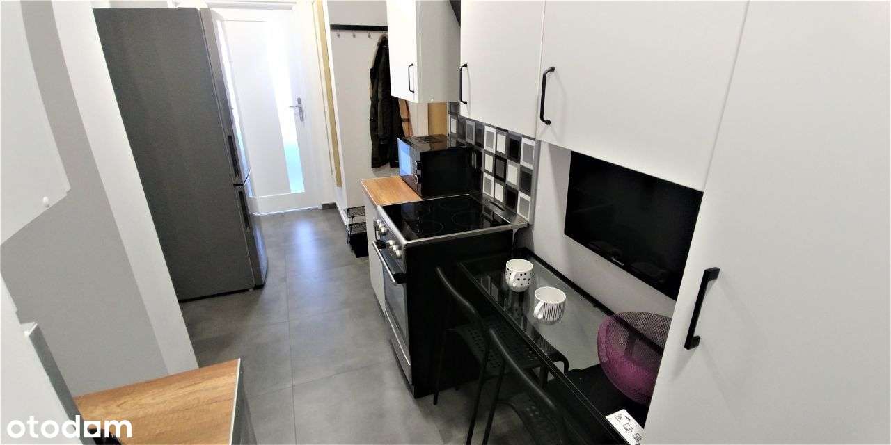 Pokój 1os. 2 łazienki. Metro. KLIMATYZACJA - Pełny obrazek: 4/6