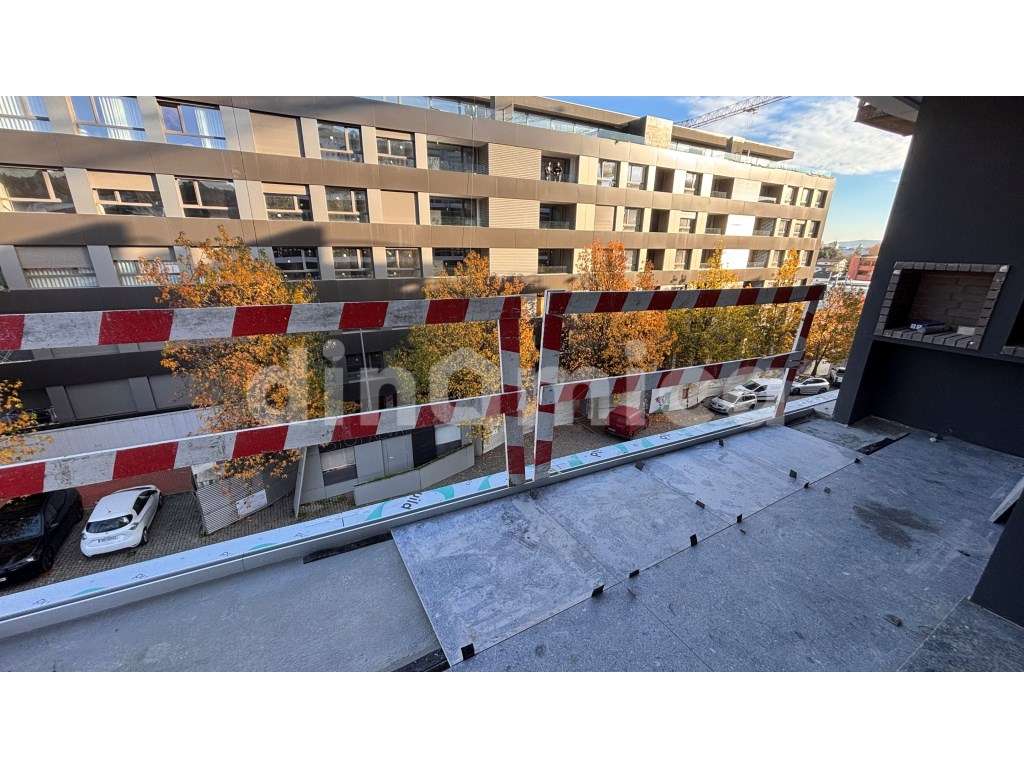 Apartamento T3 4º ANDAR VILA TALVAI - Grande imagem: 2/20