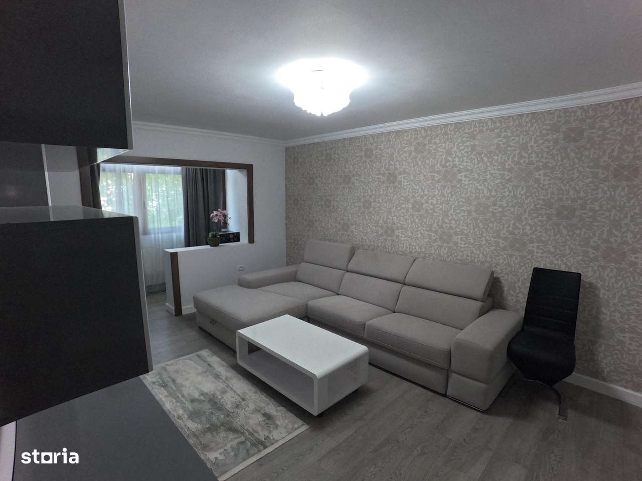 Apartament 3 camere decomandat - Imagine principală: 2/10