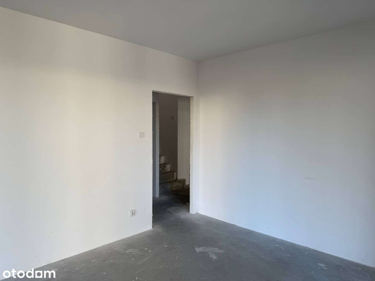 Dwupoziomowe mieszkanie z ogródkiem o powierzchni 320 m²+ garaż gratis-14