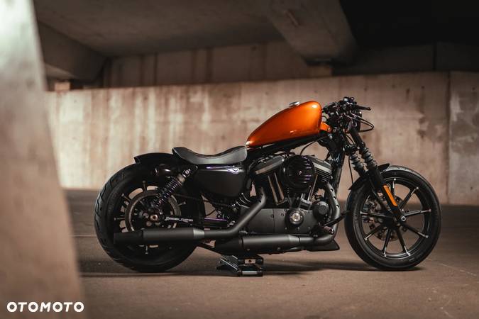 Harley-Davidson Sportster Iron 883 - 8