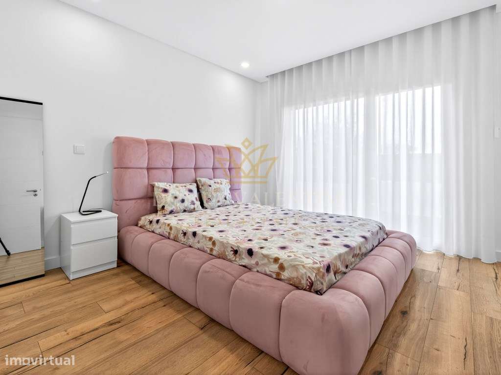 Moradia T4 em Oleiros, Azeitão - Conforto, espaço e tranquilidade!-19