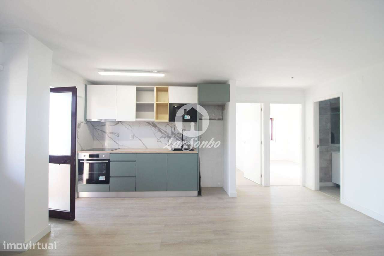 Apartamento T2 Remodelado Em Santegaos Rio Tinto Excelente Oport