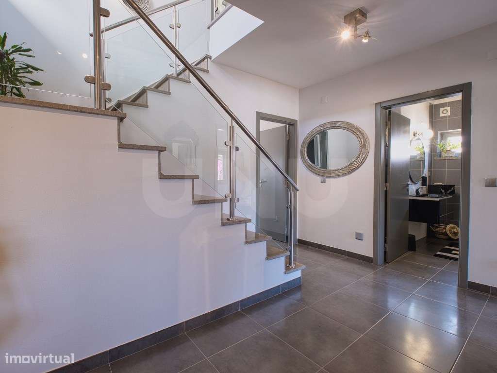 Moradia T4 para venda, com Guest House, em Cadaval - Grande imagem: 2/50