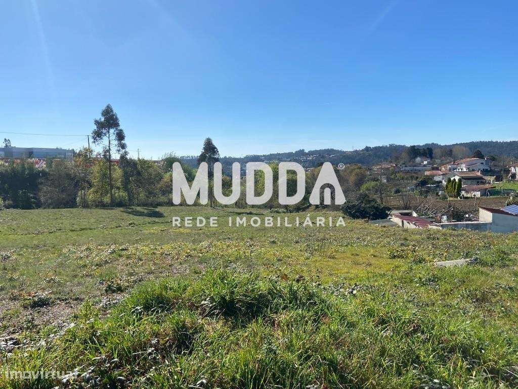 Terreno de 9.160 m2 junto a Zona Industrial - Grande imagem: 3/7