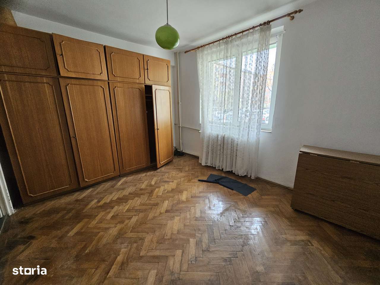 Ultracentral -parter , apartament cu trei camere, parcare-9