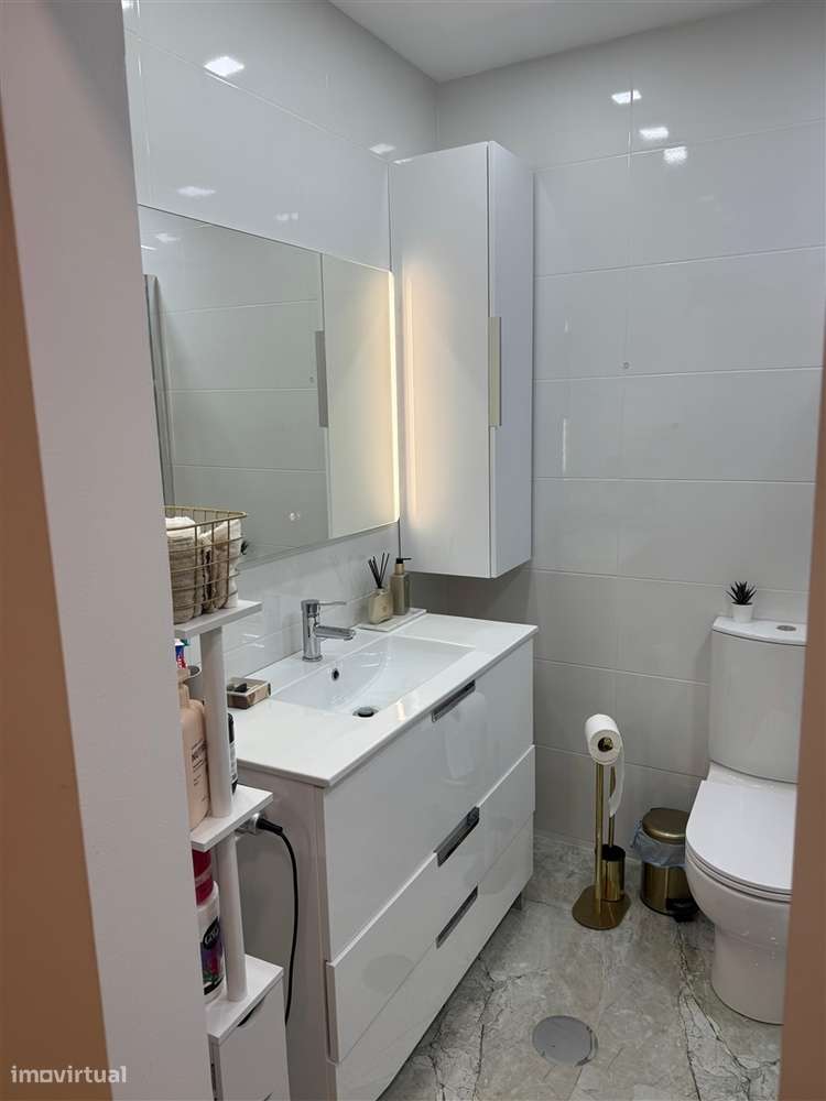 Apartamento T2 Venda em São João de Ver,Santa Maria da Feira-8