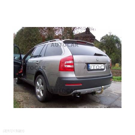 Carlig de remorcare pentru SKODA OCTAVIA SCOUT - scout (1 Z 3, 1 Z 5) - sistem demontabil automat cu clema- din 2004 - 5