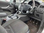 Far stanga Ford Kuga 2010 SUV 2.0 TDCI 136 - 6