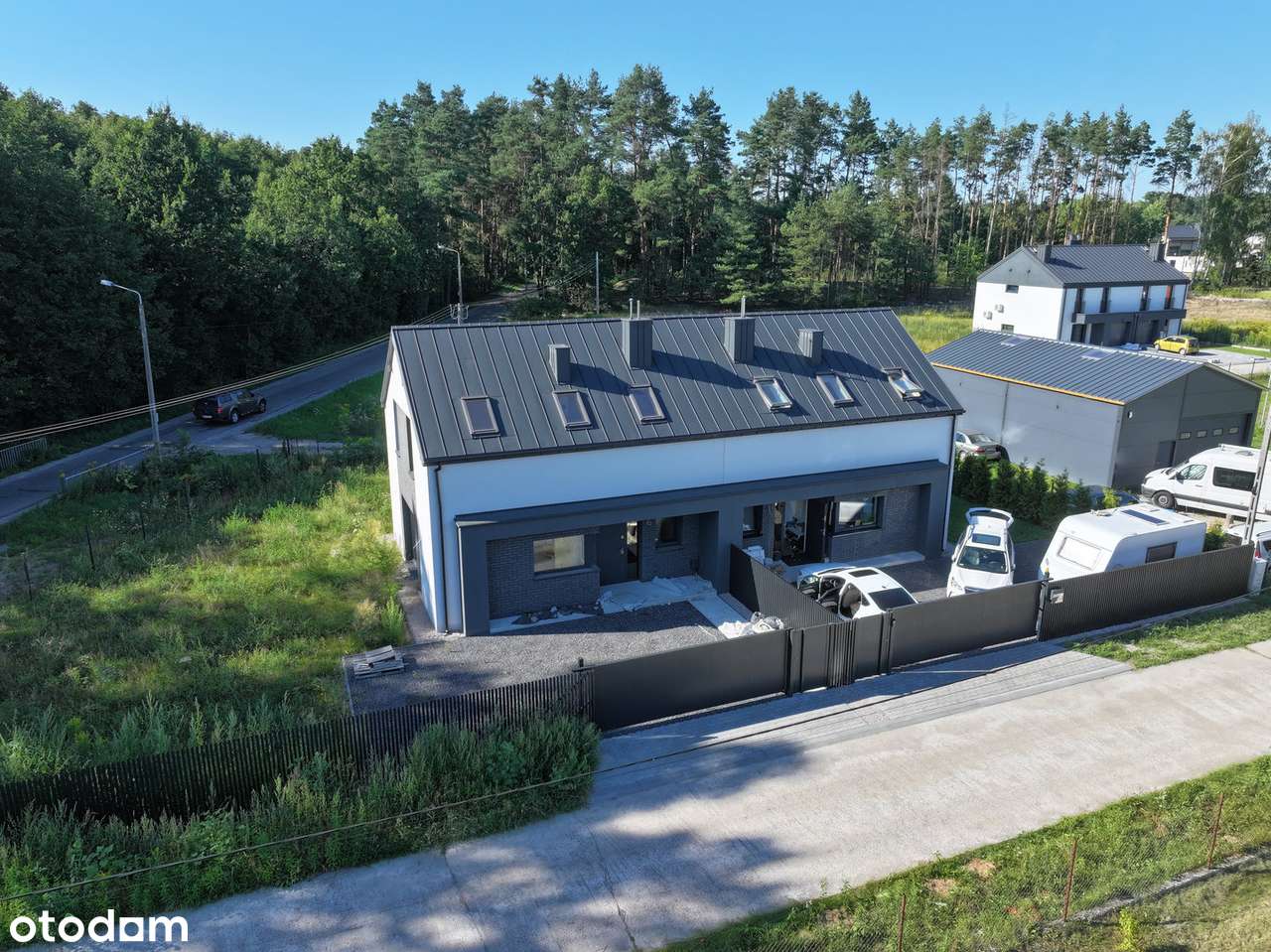 Kompaktowy bliźniak 94m2, duża działka 440m2 GOTOWY-2