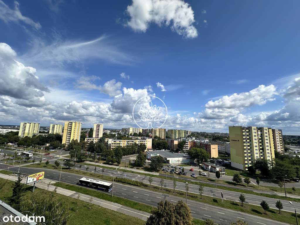 Przestronne mieszkanie 42 m² po remoncie, loggia-12