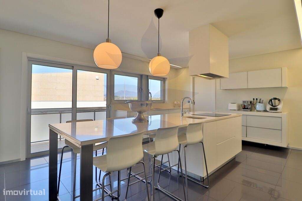 Venda Moradia Geminada Palmeira T4 - Grande imagem: 4/60