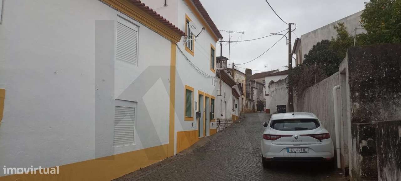 Oportunidade Única: Transforme esta Ruína na Casa dos seus Sonhos no A - Grande imagem: 5/7