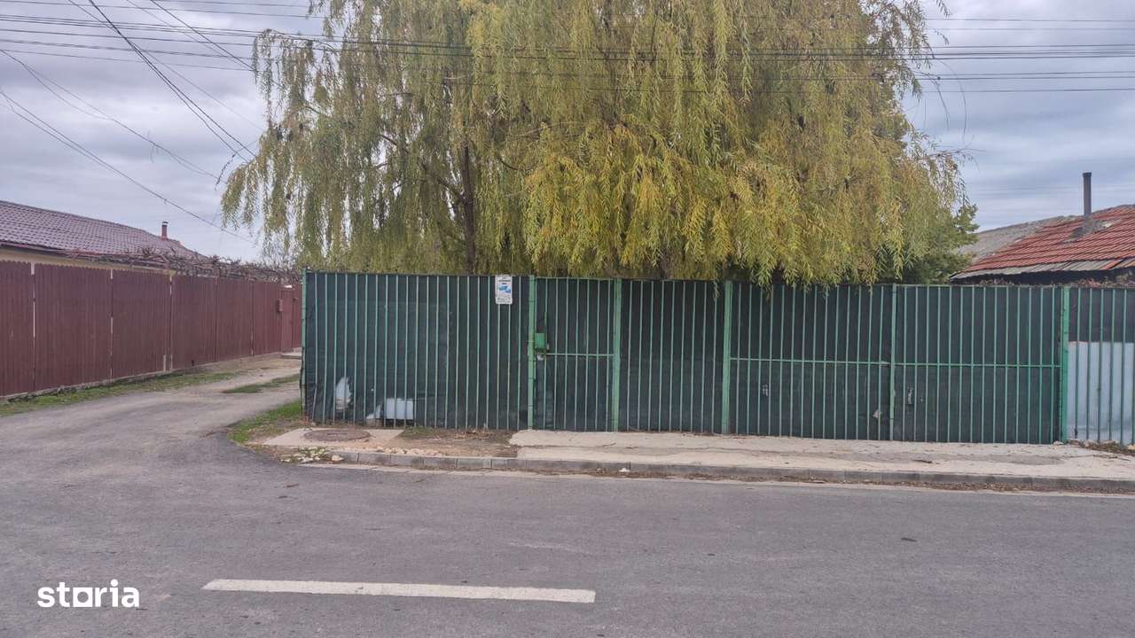 Casa cu teren generos de vanzare in Corbu-12