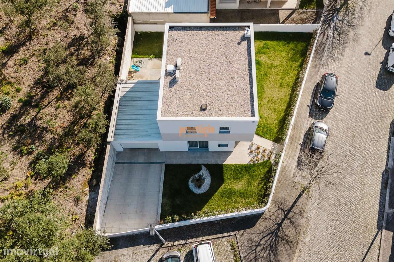 Moradia T3 Venda em Palmeira de Faro e Curvos,Esposende-31