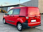 Ford Transit Courier - 17