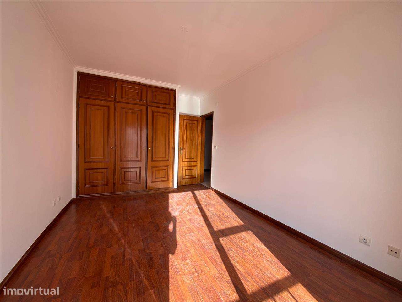 Apartamento T2, ARRENDADO ATÉ JULHO DE 2025, em Setúbal - Grande imagem: 5/13