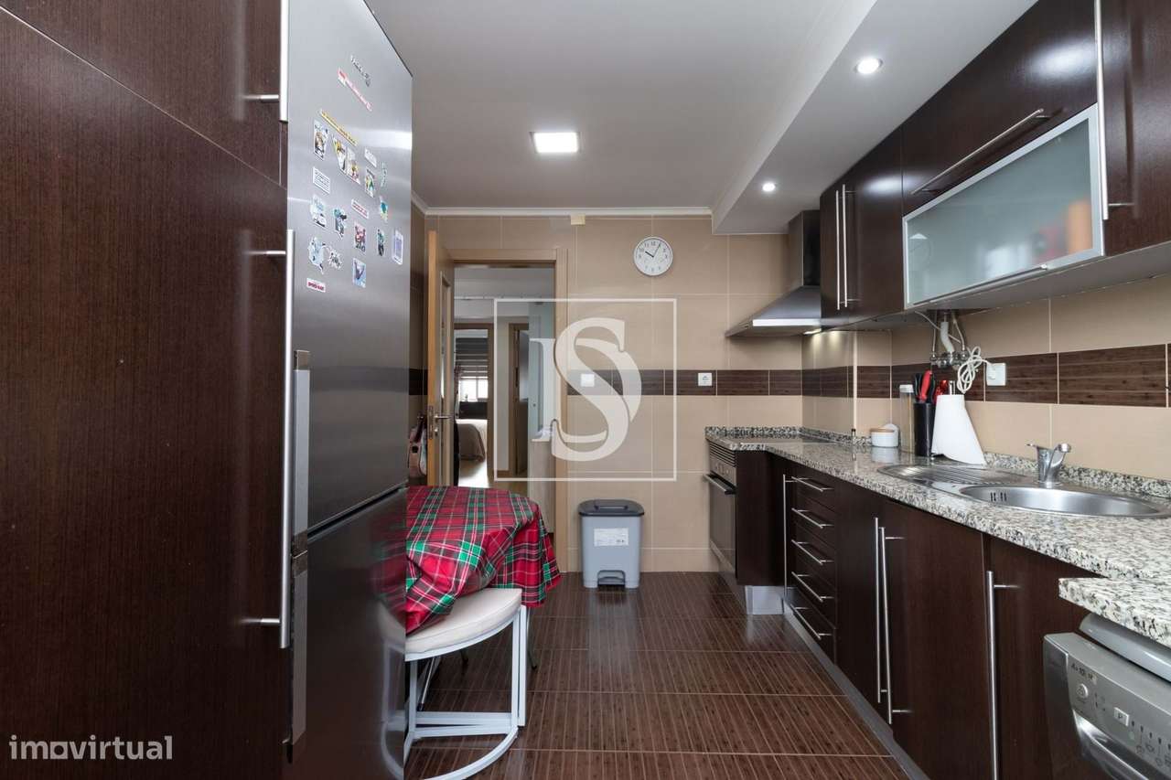 T2 moderno e central no Barreiro, junto ao Hospital e transportes-12