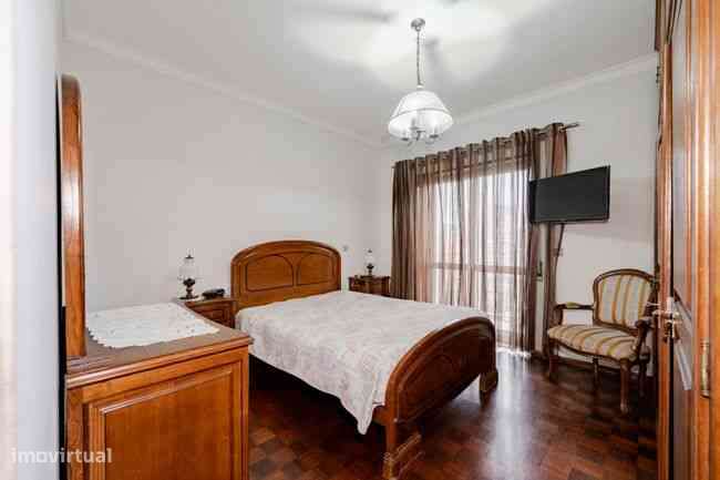 Apartamento T3 à Venda no Centro de Braga – Maximinos-15