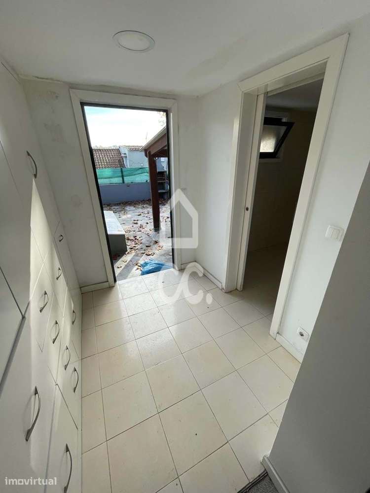 Moradia Geminada T2 Ramalde-10