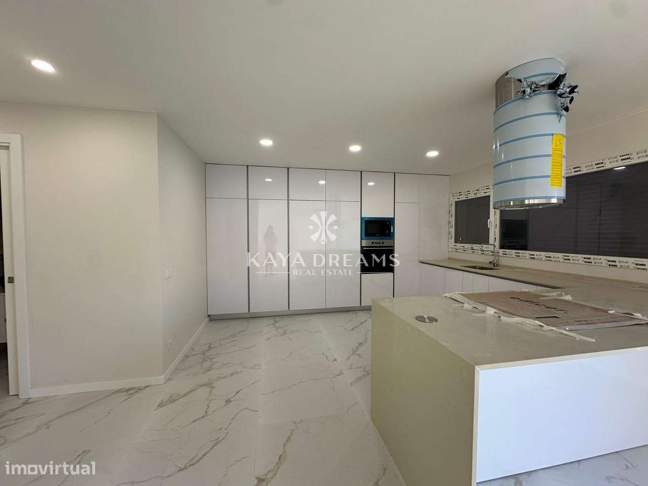Moradia T5 com Piscina - Nova a estrear em Torres Vedras-5