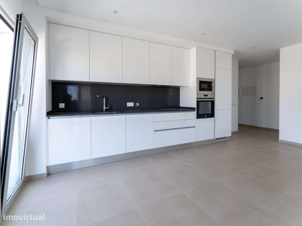 Apartamento T3 junto ao mercado- 200 mts da praia-11