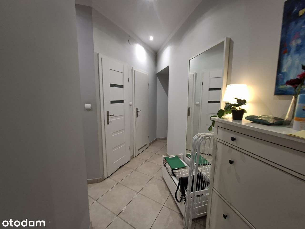 Polesie/Centrum. Mieszkanie w oficynie kamienicy podzielone na 6pokoi-1