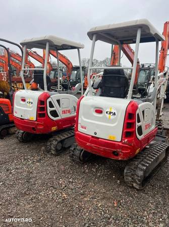 Takeuchi Tb206 - 6