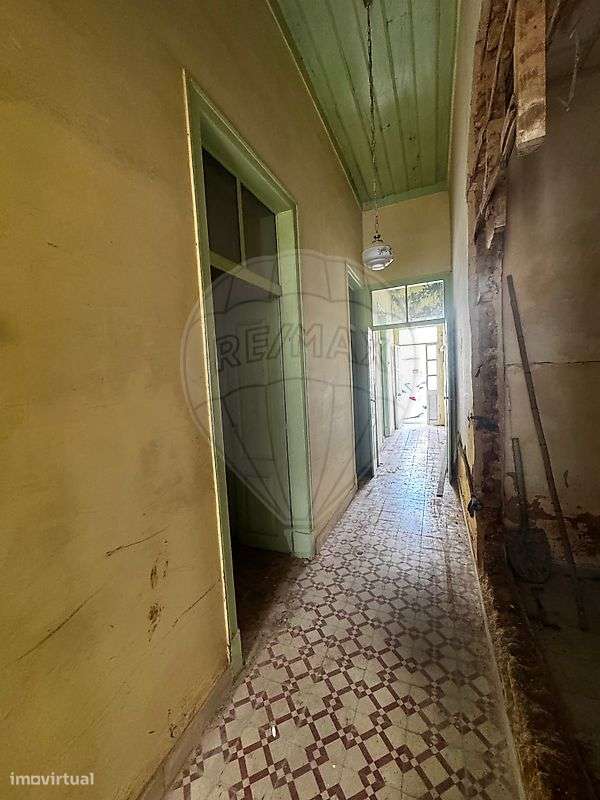 Moradia T4 para venda-5