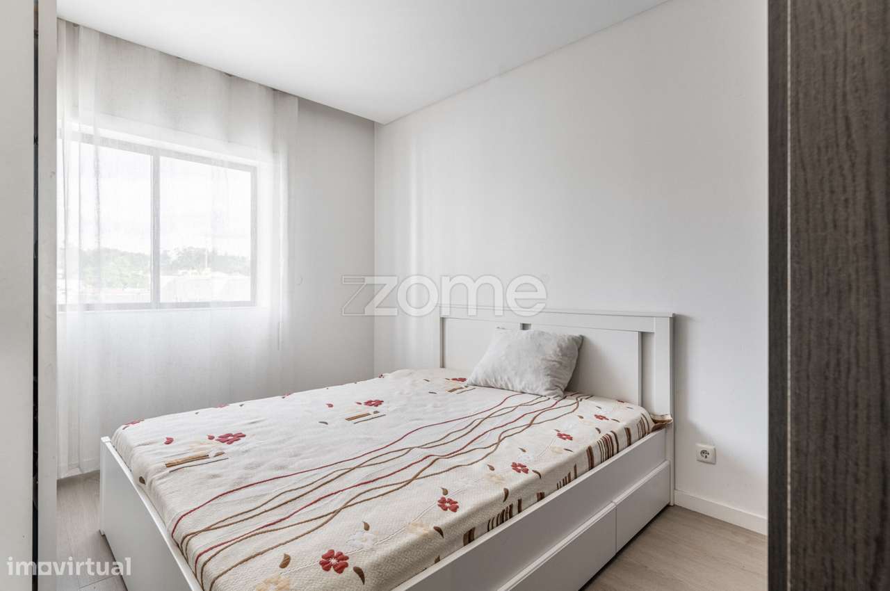 Apartamento T3 Remodelado Centro de Vila Verde-15