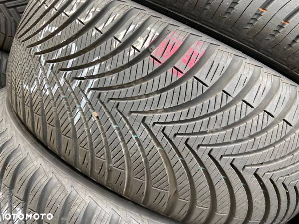 215/55/17 Kumho Solus HA32_7,2mm_2szt_(501) - 3