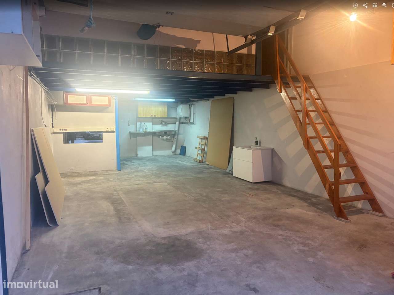 Garagem de 36m² em Alverca - Grande imagem: 2/12