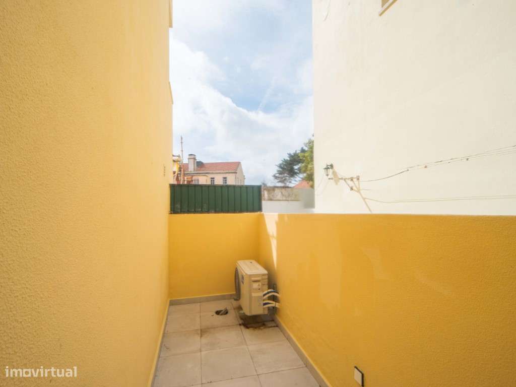 Apartamento Elegante e Contemporâneo no Centro de Algés-54