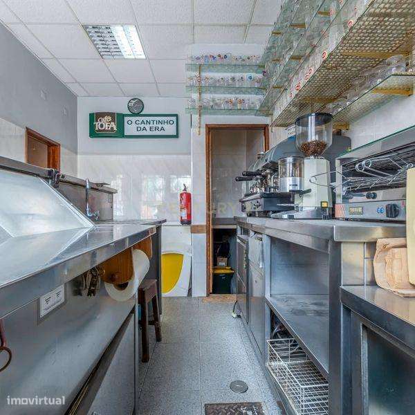 Opurtunidade Loja no Centro de Benfica - Grande imagem: 2/6