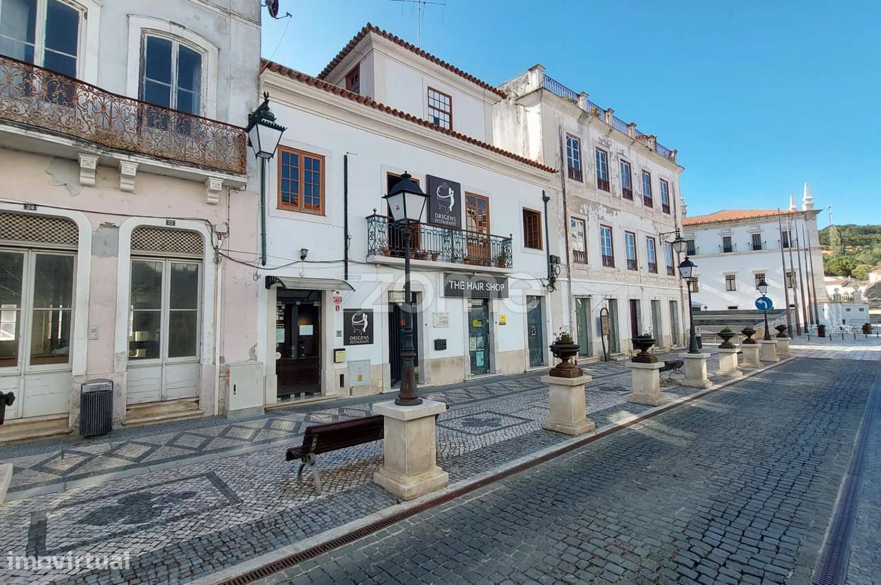 Baixa de Preço -Prédio -Comércio- Centro de Alcobaça - Grande imagem: 4/58