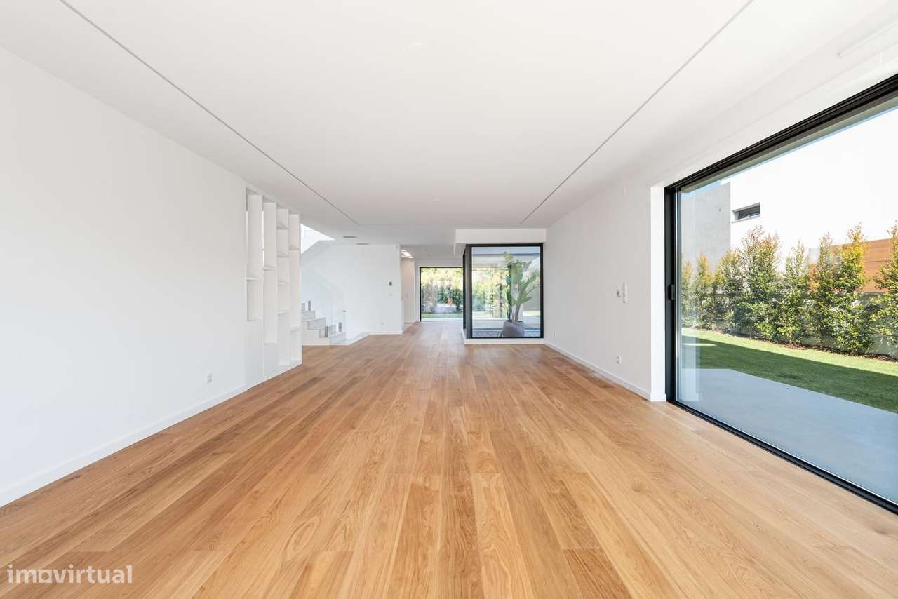 Moradia T5 + 2 com piscina, Birre, Cascais - Grande imagem: 3/41