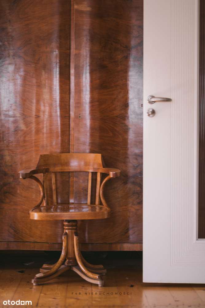 Dwupoziomowy Apartament na Starej Saskiej Kępie-17